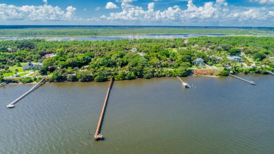 8073 S Indian River Drive, Fort Pierce, Flórida 34982, Estados Unidos