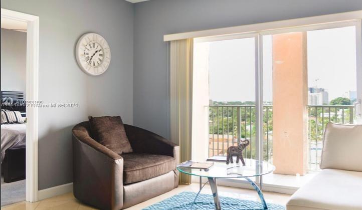 2280 SW 32nd Ave 613, Miami, Floride 33145, États-Unis