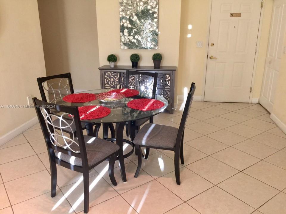 2280 SW 32 AV 213, Miami, Florida 33145