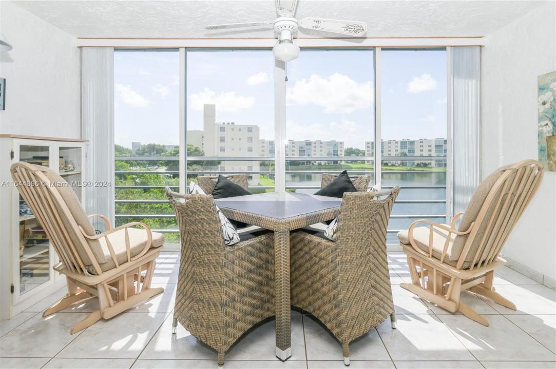 101 SE 3rd Ave 401, Dania Beach, Floryda 33004, USA
