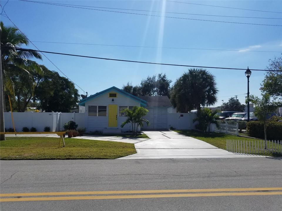 1240 NE 34th Court, Oakland Park, Floride 33334, États-Unis