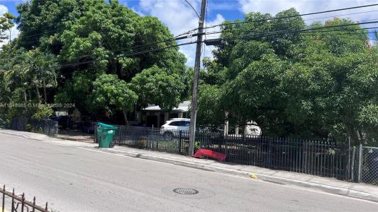 13381 NW 32nd Ct, Opa-Locka, Flórida 33054, Estados Unidos