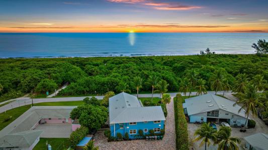 2507 N Ocean Drive, Hutchinson Island, Florida 34949