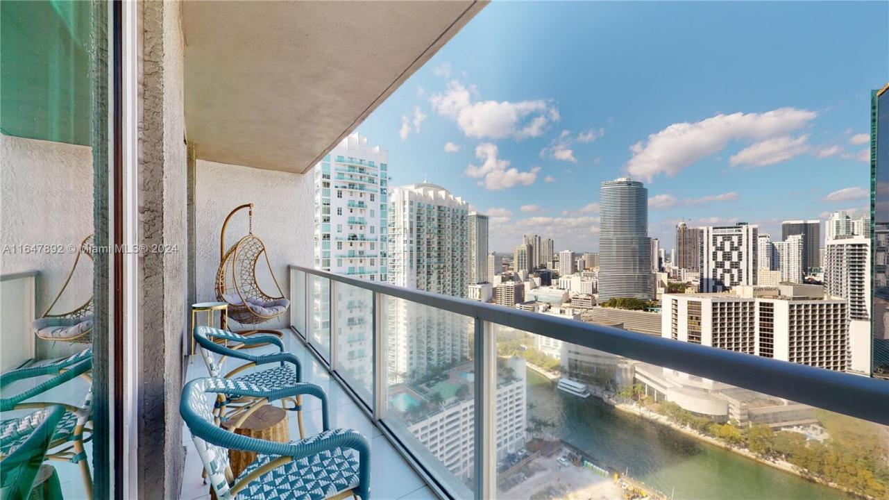 500 Brickell Ave 3405, Miami, Florida 33131