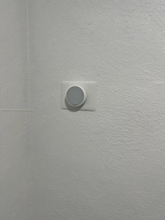 7710 NE 1st Ct, Miami, 佛罗里达州 33138, 美国