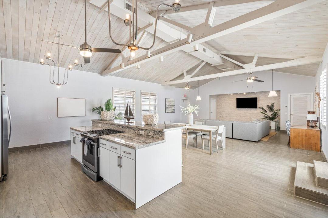 419 E Atlantic Avenue, Delray Beach, Florida 33483