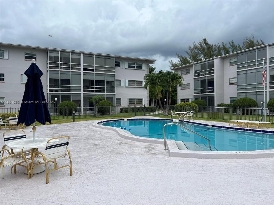 700 Layne Blvd 212, Hallandale Beach, Florida 33009