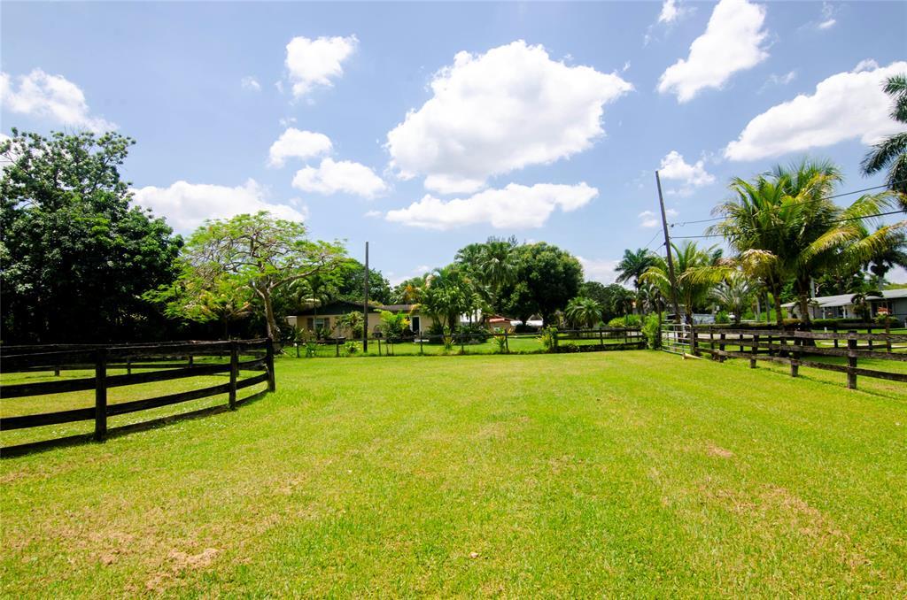 1765 Back Lot SW 112th Ave, Davie, Flórida 33325, Estados Unidos