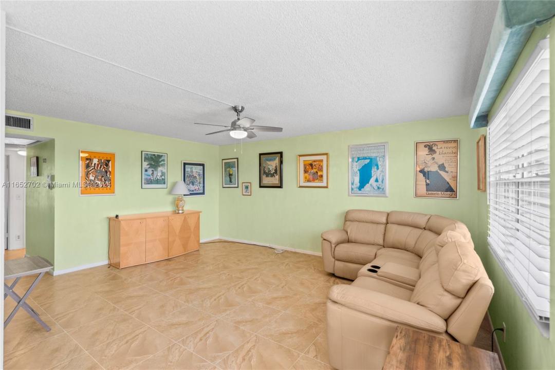 3024 Farnham O 3024, Deerfield Beach, Florida 33442