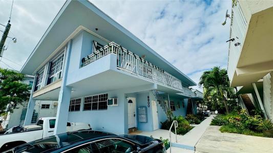 8000 Tatum Waterway Dr 1, Miami Beach, Florida 33141, USA