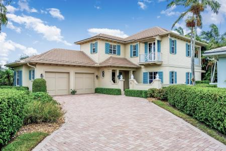 410 N Palm Island Circle, Vero Beach, Florida 32963