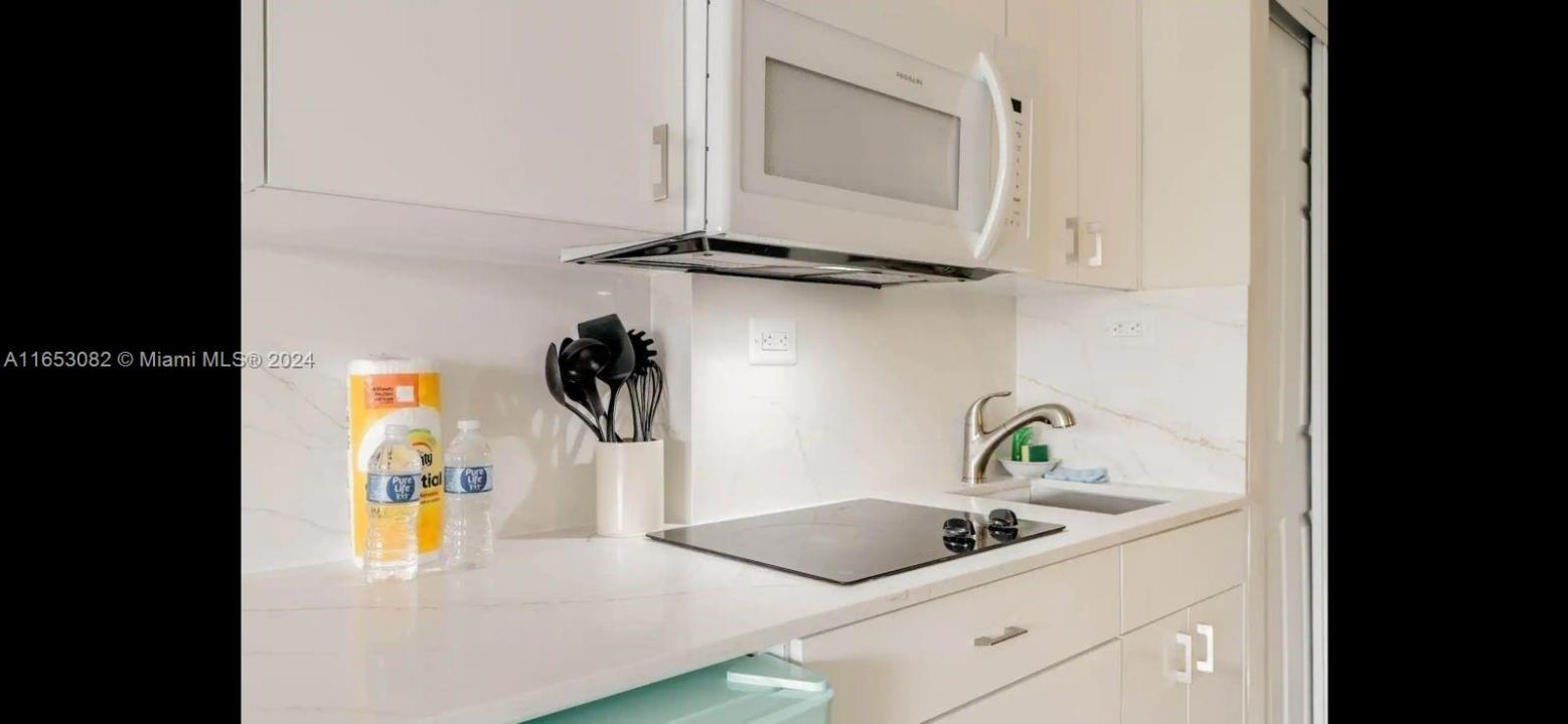 19201 Collins avenue 332, Sunny Isles Beach, Floride 33160, États-Unis