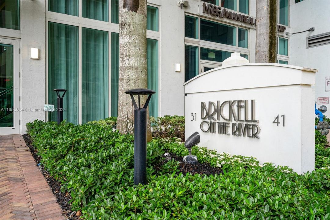 41 SE 5th St 2311, Miami, Floride 33131, États-Unis