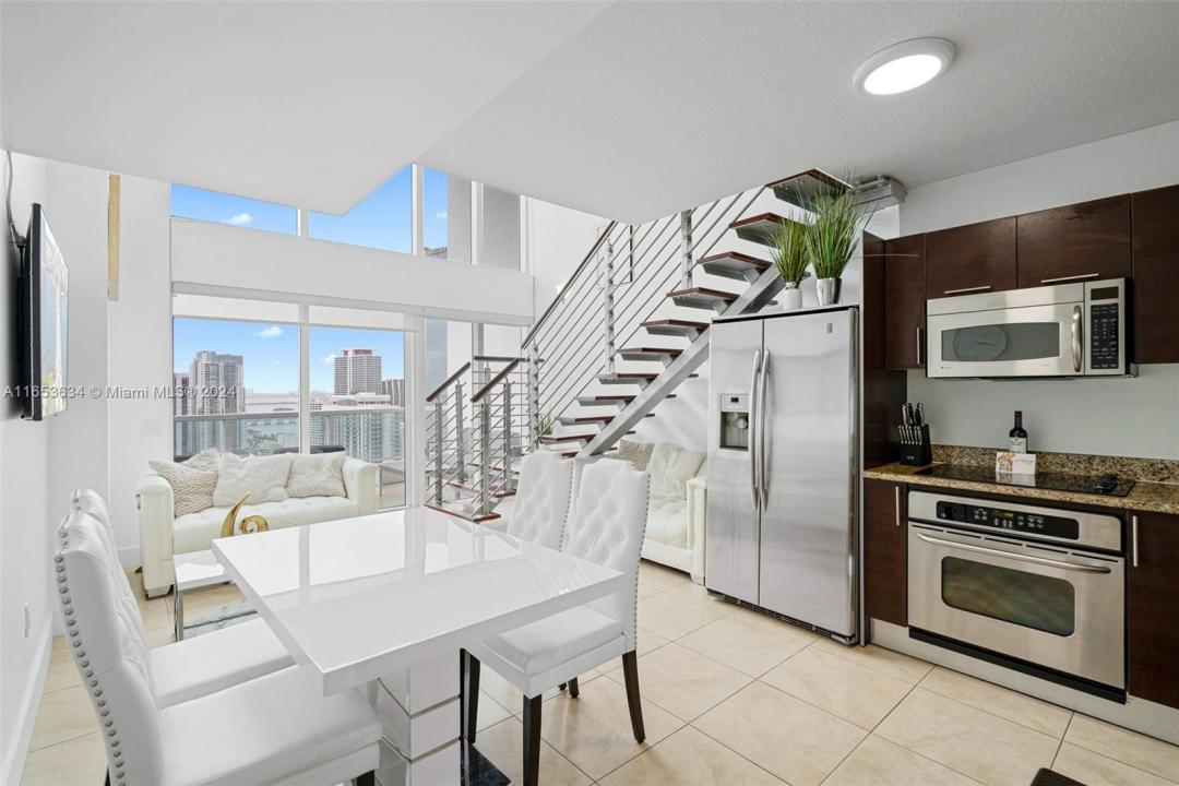 41 SE 5th St 2311, Miami, Floride 33131, États-Unis