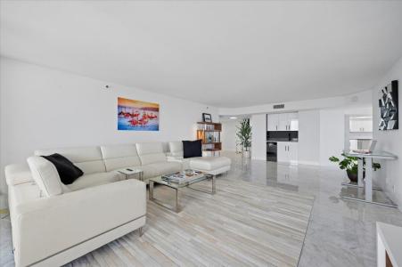5200 N Ocean 905 Drive 905, Riviera Beach, Florida 33404