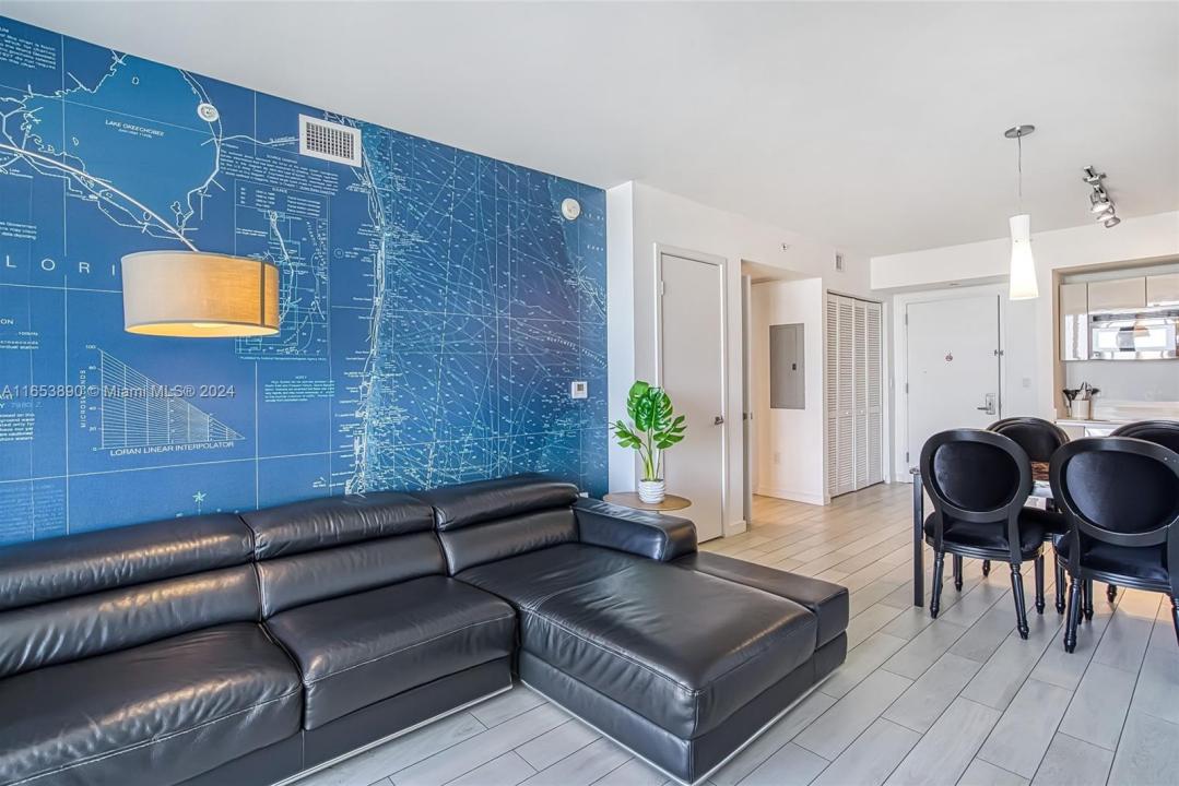 2602 E Hallandale Beach Blvd R2304, Hallandale Beach, فلوريدا 33009, الولايات المتحدة