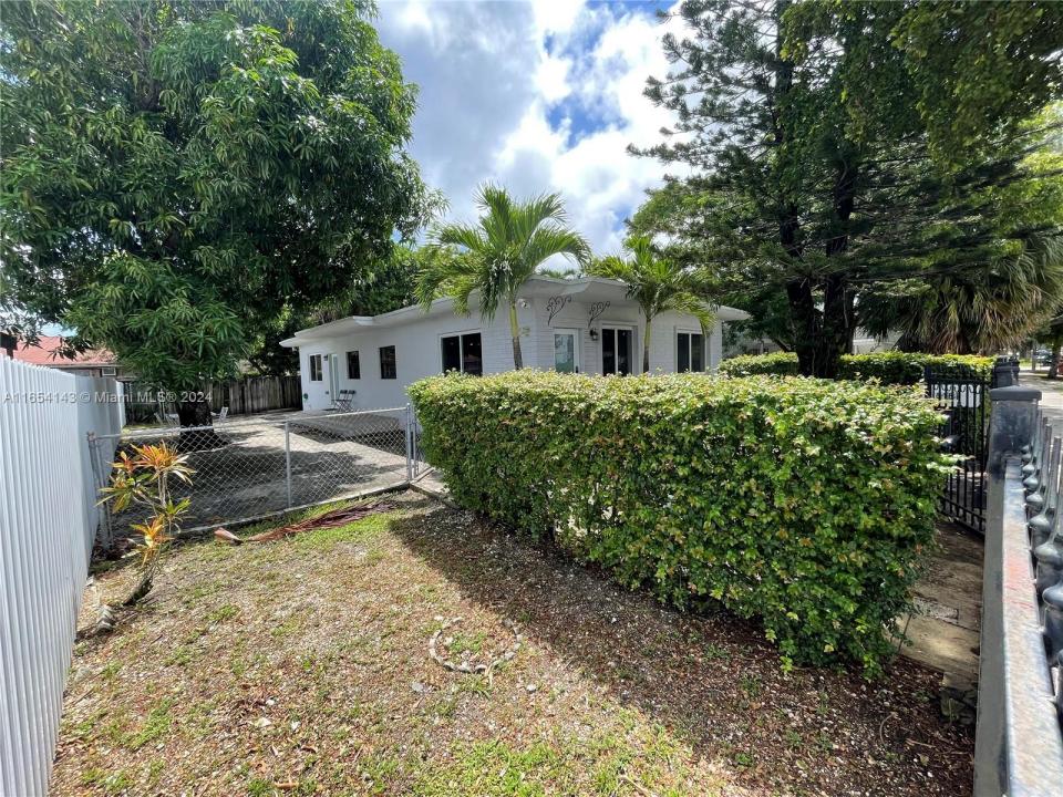 3181 NW 5th Ave, Miami, 佛罗里达州 33127, 美国