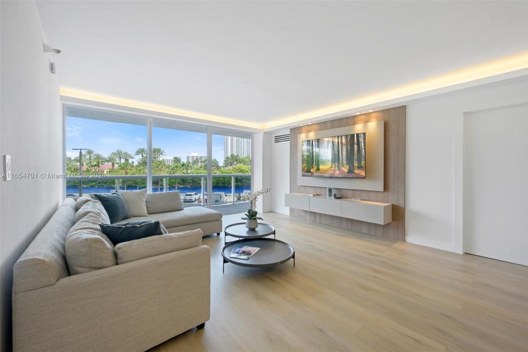 20505 E Country Club Dr 231, Aventura, Florida 33180