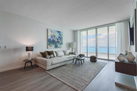 16051 Collins Ave 2102, Sunny Isles Beach, Florida 33160, USA