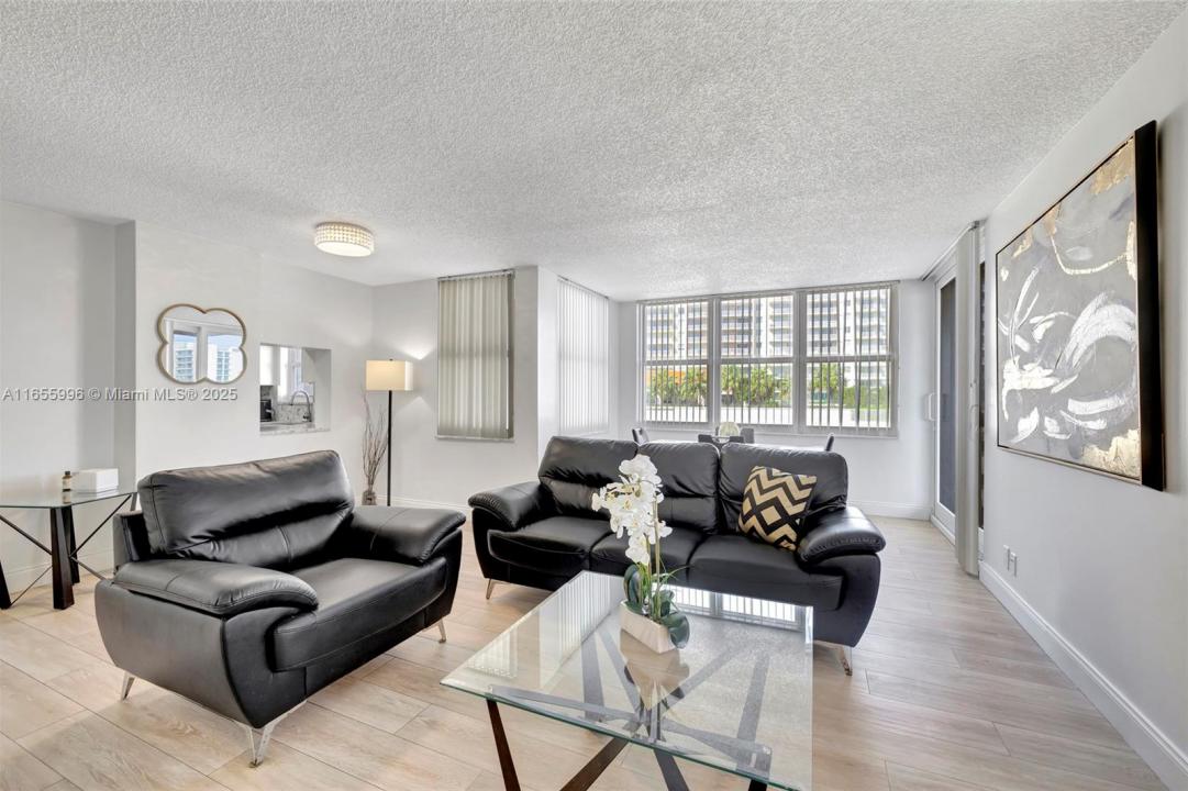 3015 N Ocean Blvd 6A, Fort Lauderdale, 佛罗里达州 33308, 美国