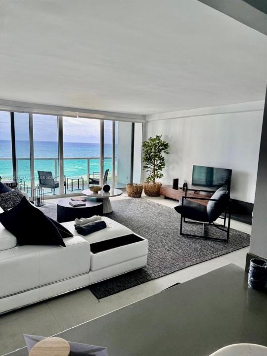 100 Bayview Dr 1906, Sunny Isles Beach, Floride 33160, États-Unis