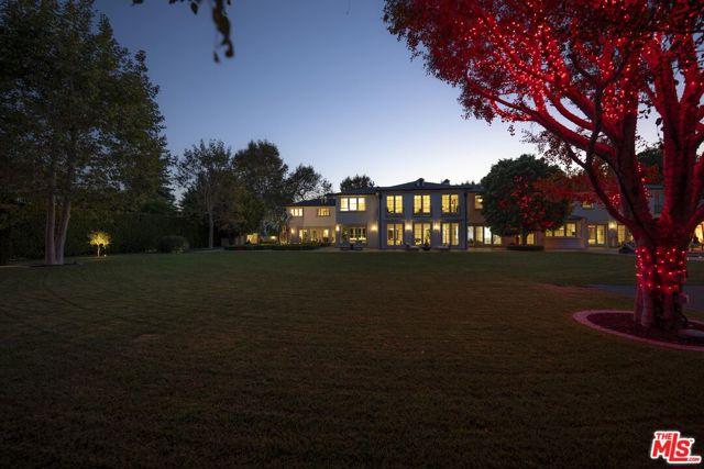 S Mapleton Drive, Los Angeles, California 90024