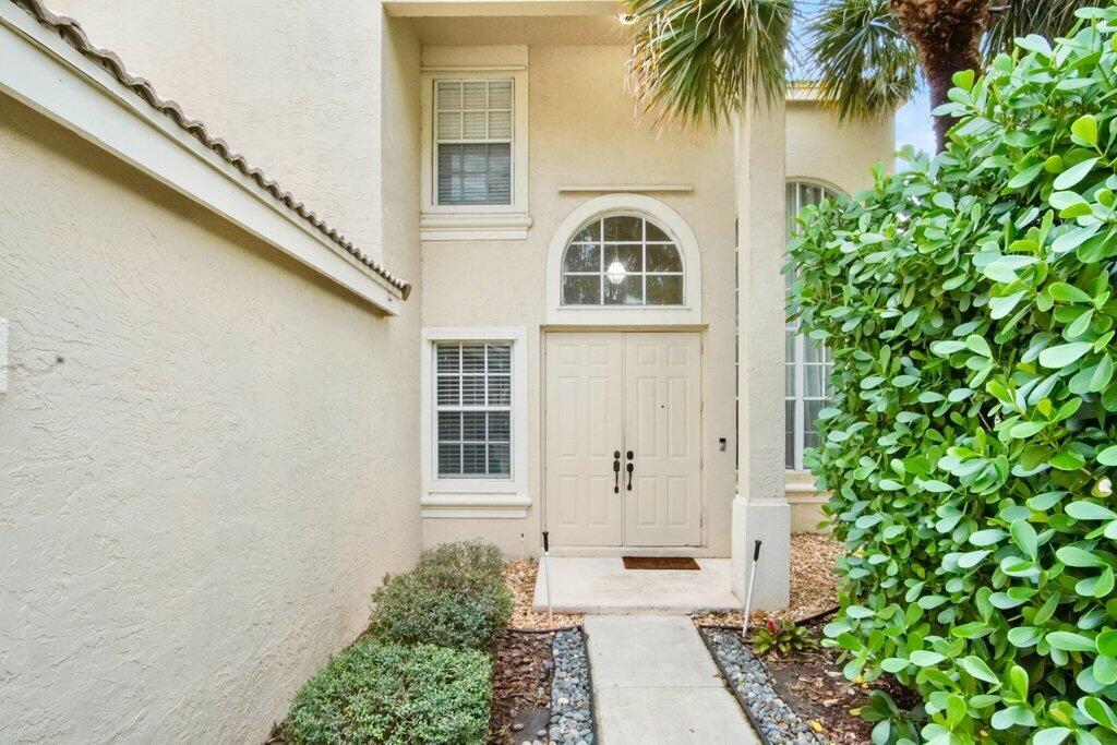 2523 Glendale Place, Royal Palm Beach, Florida 33411