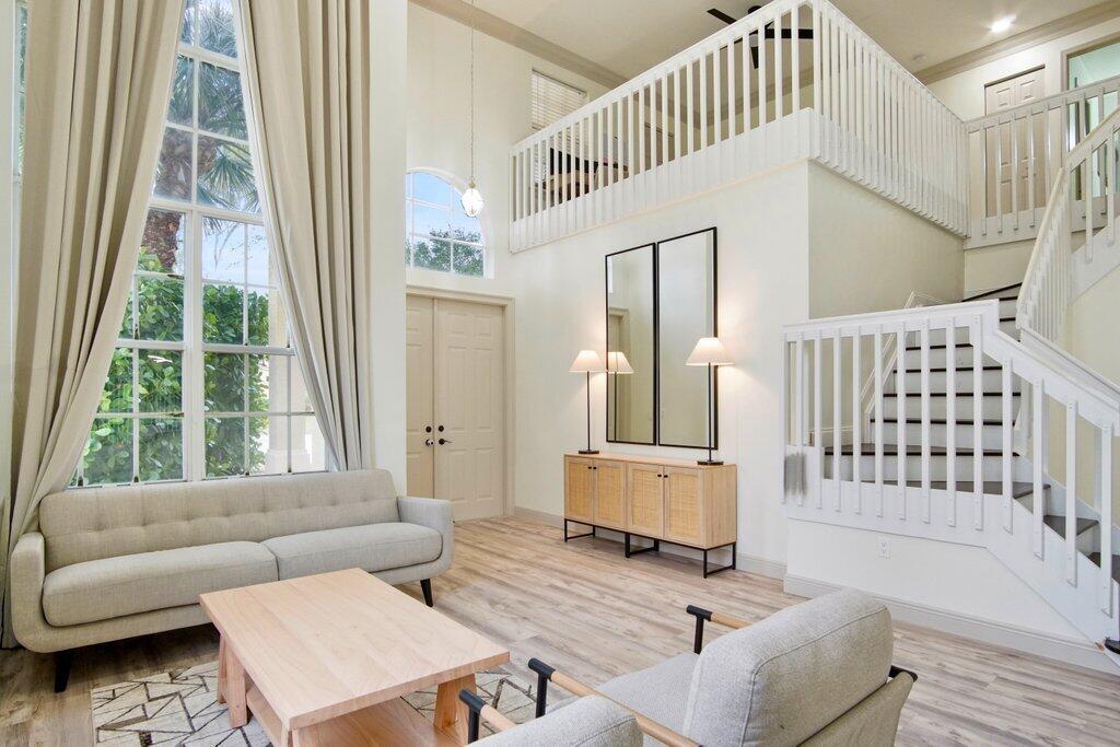2523 Glendale Place, Royal Palm Beach, Florida 33411