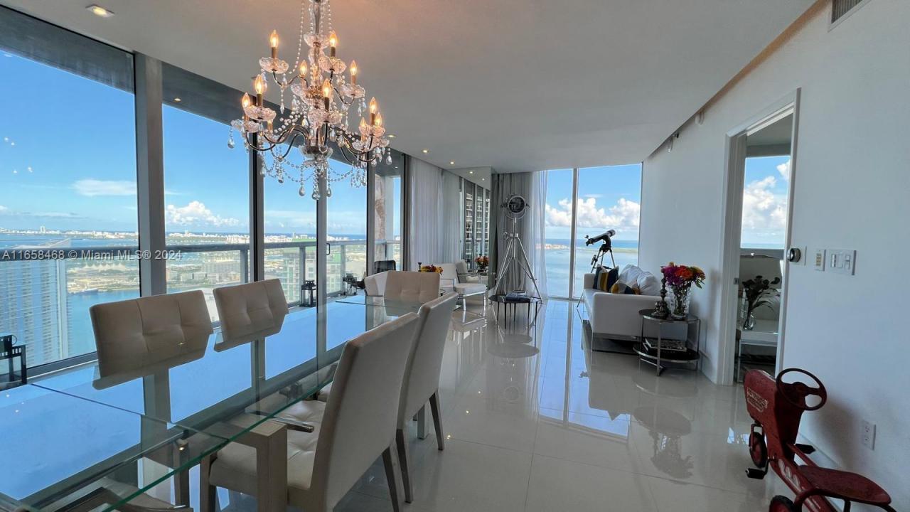 495 Brickell Ave 4902, Miami, Florida 33131