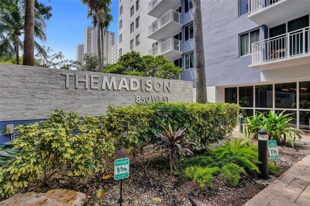 850 N Miami Ave W-1810, Miami, Florida 33136, Amerika Birleşik Devletleri