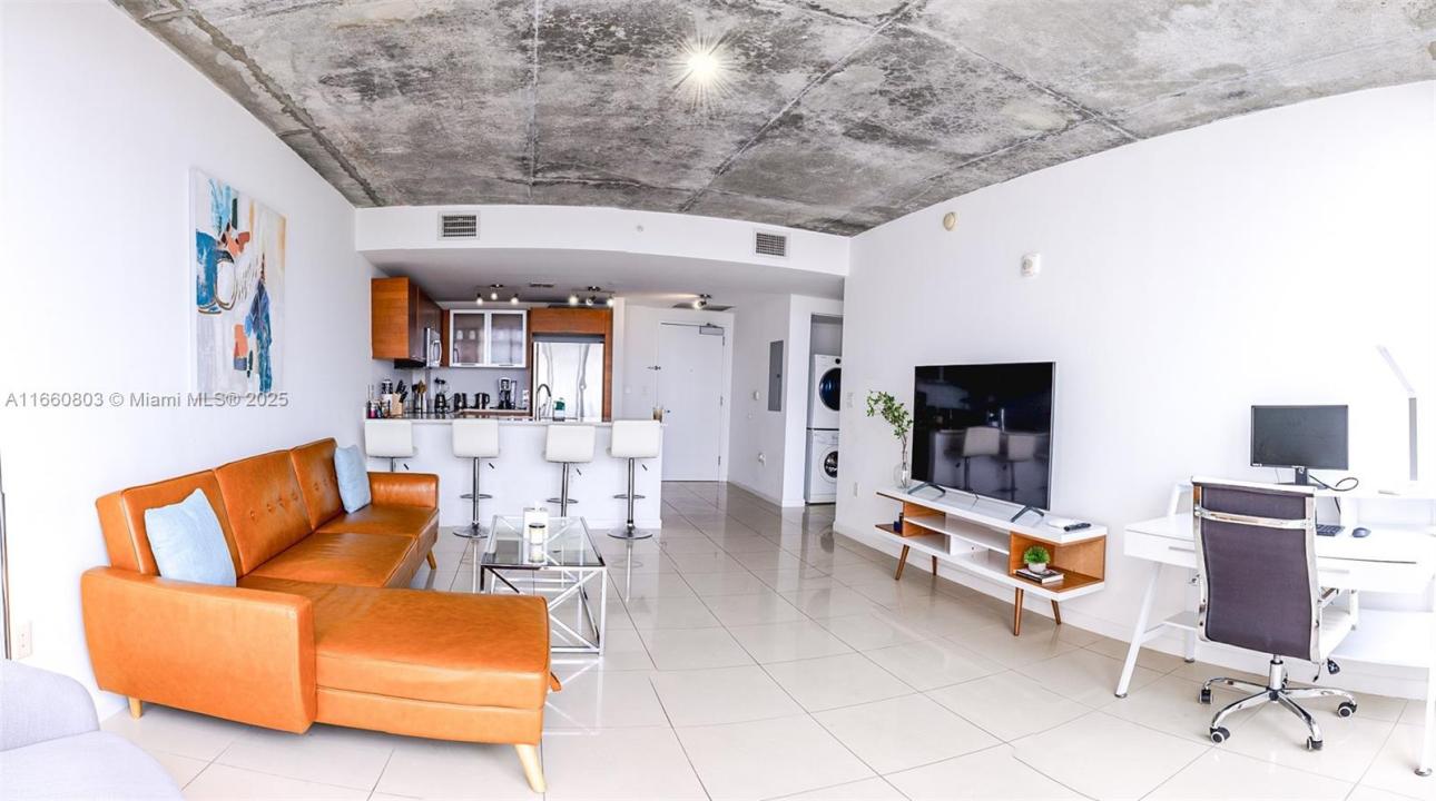 3250 NE 1st Ave 1110, Miami, Флорида 33137, Соединенные Штаты