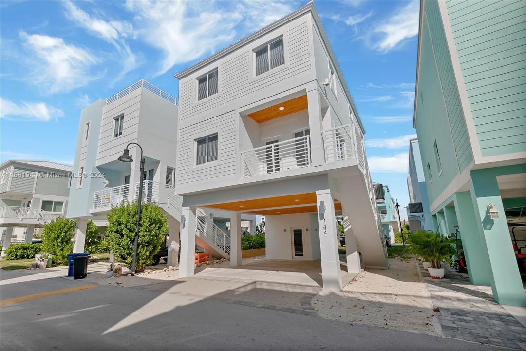 94825 Overseas Highway 144, Key Largo, Floryda 33037, USA