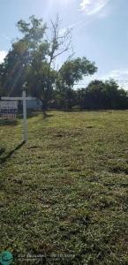 4200 SW 57th Ave, Davie, Florida 33314