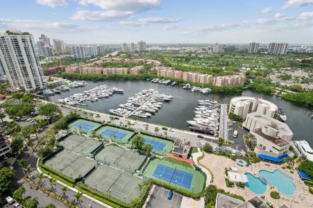 19707 Turnberry Way PH-C, Aventura, Florida 33180, USA