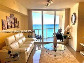 16699 Collins Ave 1705, Sunny Isles Beach, Florida 33160, USA