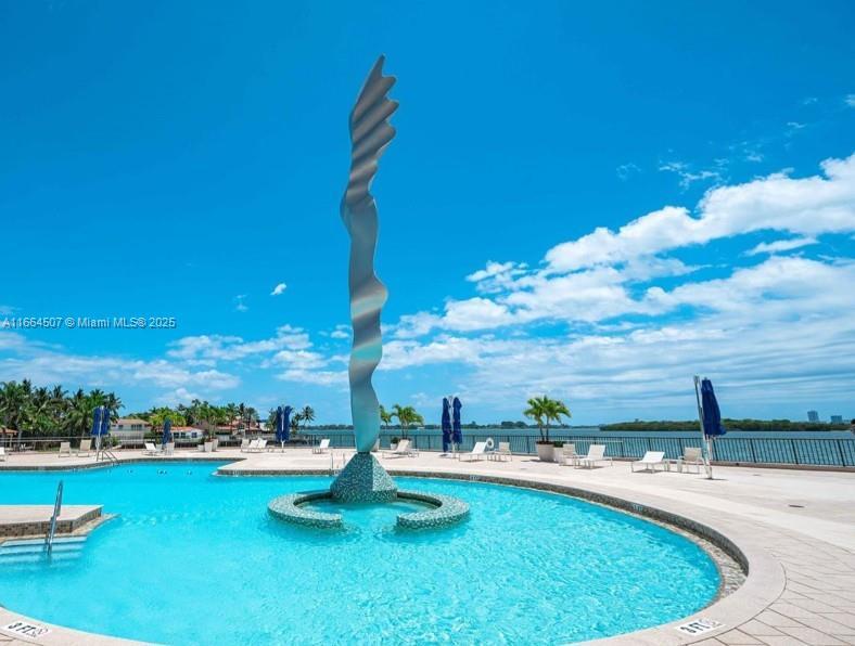 1800 NE 114th St 401, Miami, فلوريدا 33181, الولايات المتحدة