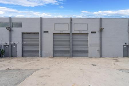 4201 NW 37th Ct 3725, Hialeah, Florida 33142, USA