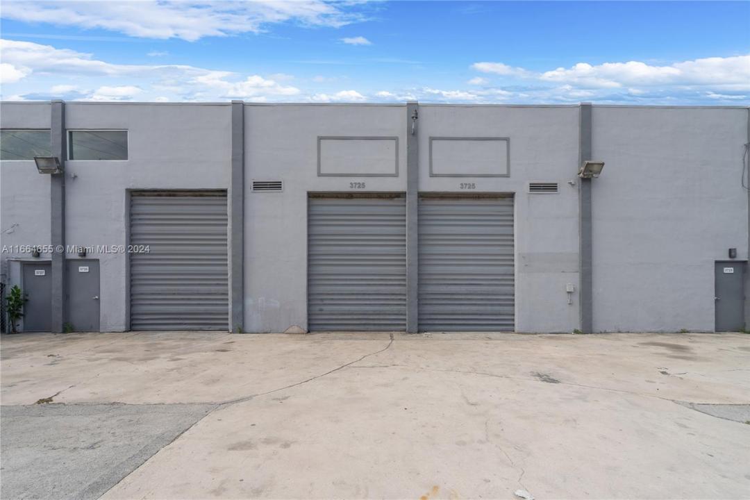 4201 NW 37th Ct 3725, Hialeah, Florida 33142