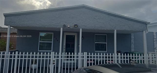 21459 NW 40th Cir Ct, Miami Gardens, Florida 33055, USA