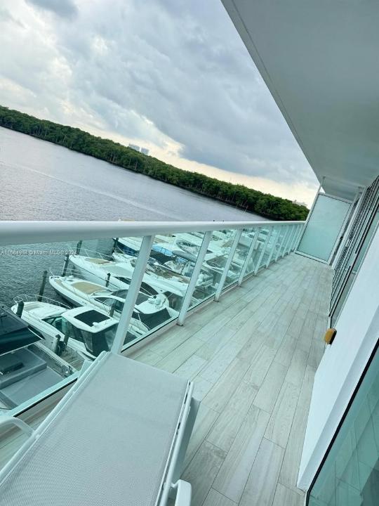400 Sunny Isles Blvd 419, Sunny Isles Beach, Floride 33160, États-Unis