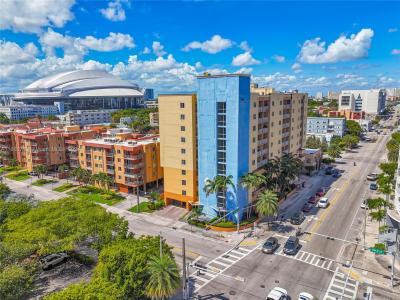218 NW 12th Ave 702, Miami, Florida 33128, USA