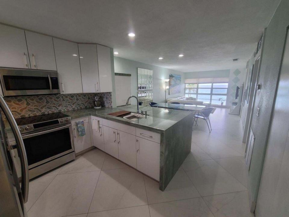 3851 N Ocean Boulevard 409, Gulf Stream, Florida 33483, USA