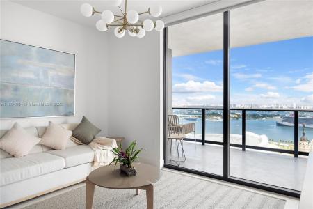 159 NE 6TH ST 2716, Miami, Florida 33132, USA
