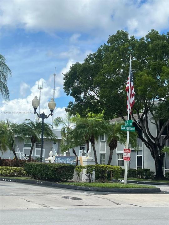 435 NE 210th Cir Ter 103-23, Miami, Florida 33179, Stati Uniti