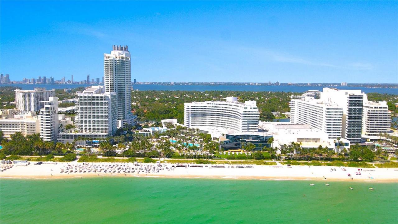 4391 Collins Ave 1502, Miami Beach, Florida 33140, USA
