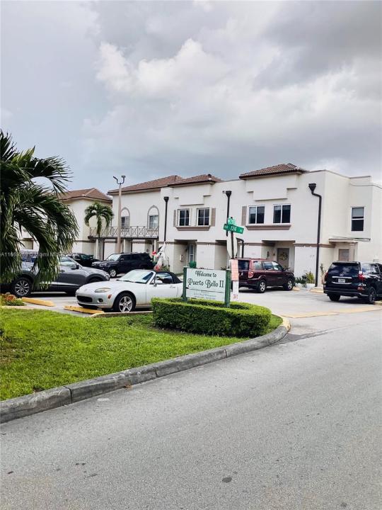 1195 NW 124th Ave 2202, Miami, Floride 33182, États-Unis