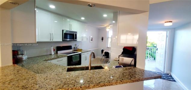 2521 NW 104th Ave 402, Sunrise, Florida 33322, USA