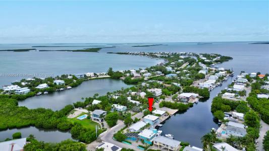 6 Jean La Fitte Drive, Key Largo, Florida 33037, USA