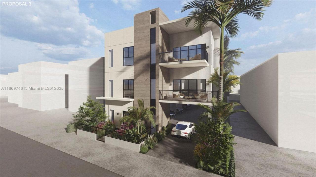 2042 SW 4th St, Miami, Florida 33135