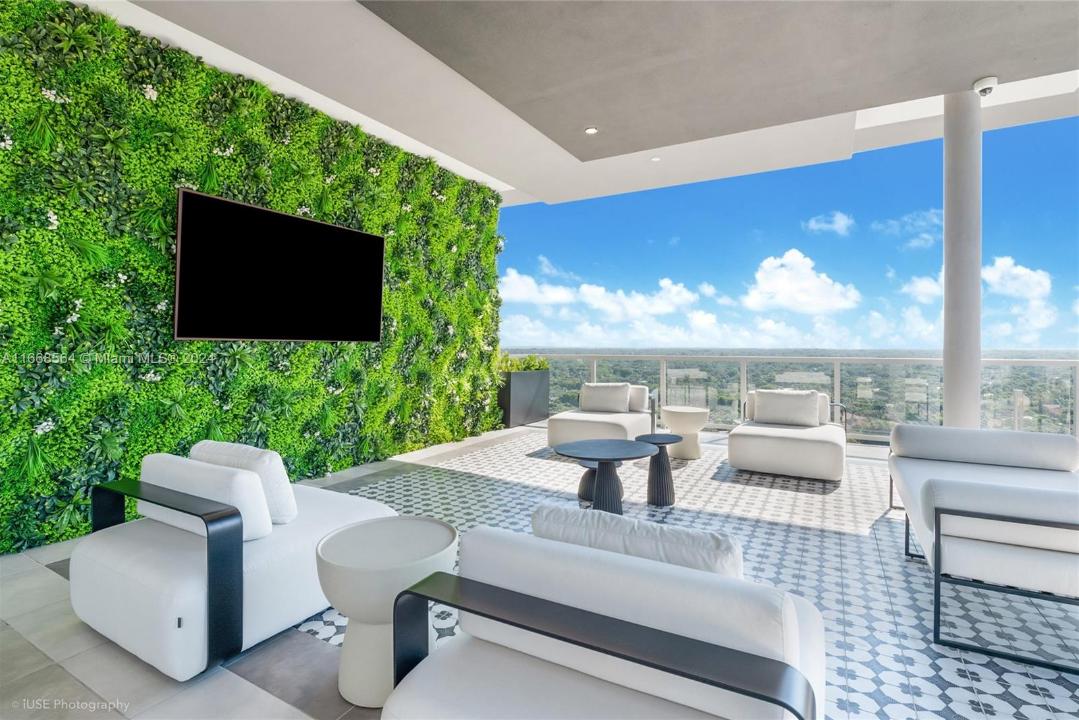 9600 S Dixie Hwy C1, Miami, Florida 33156